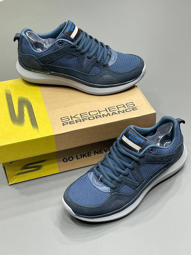 کتونی اسکچیرز کوانتوم فلکس سورمه ای