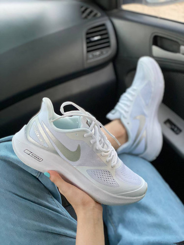 کتونی نایک گاید 10 سفید