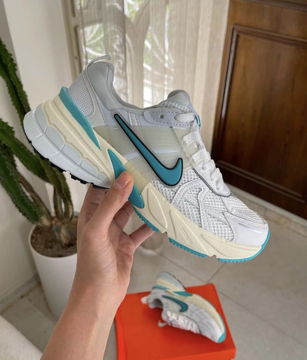 کتونی نایک وی تو کی ران آبی