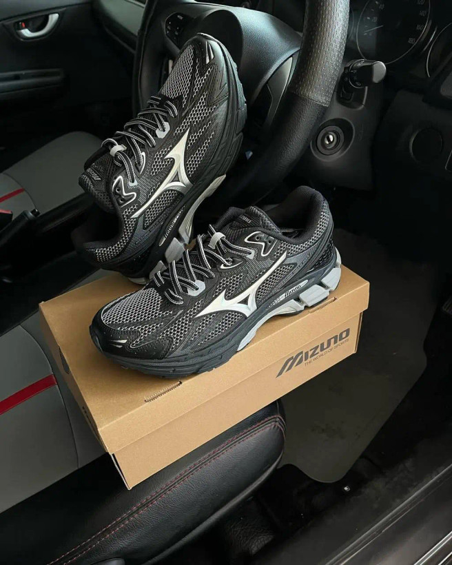 کتونی میزانو هالو میکس مشکی