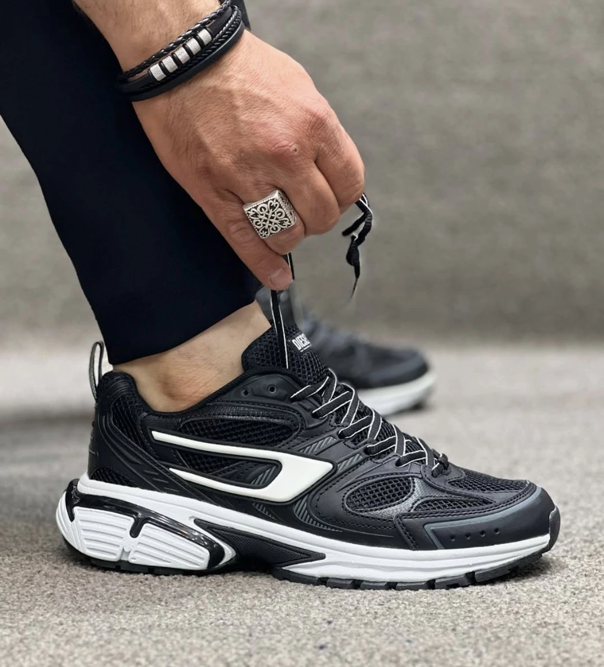 کتونی دیزل مشکی / سفید