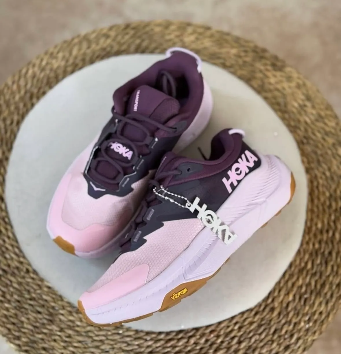 کتونی هوکا ترانسپورت صورتی / بنفش