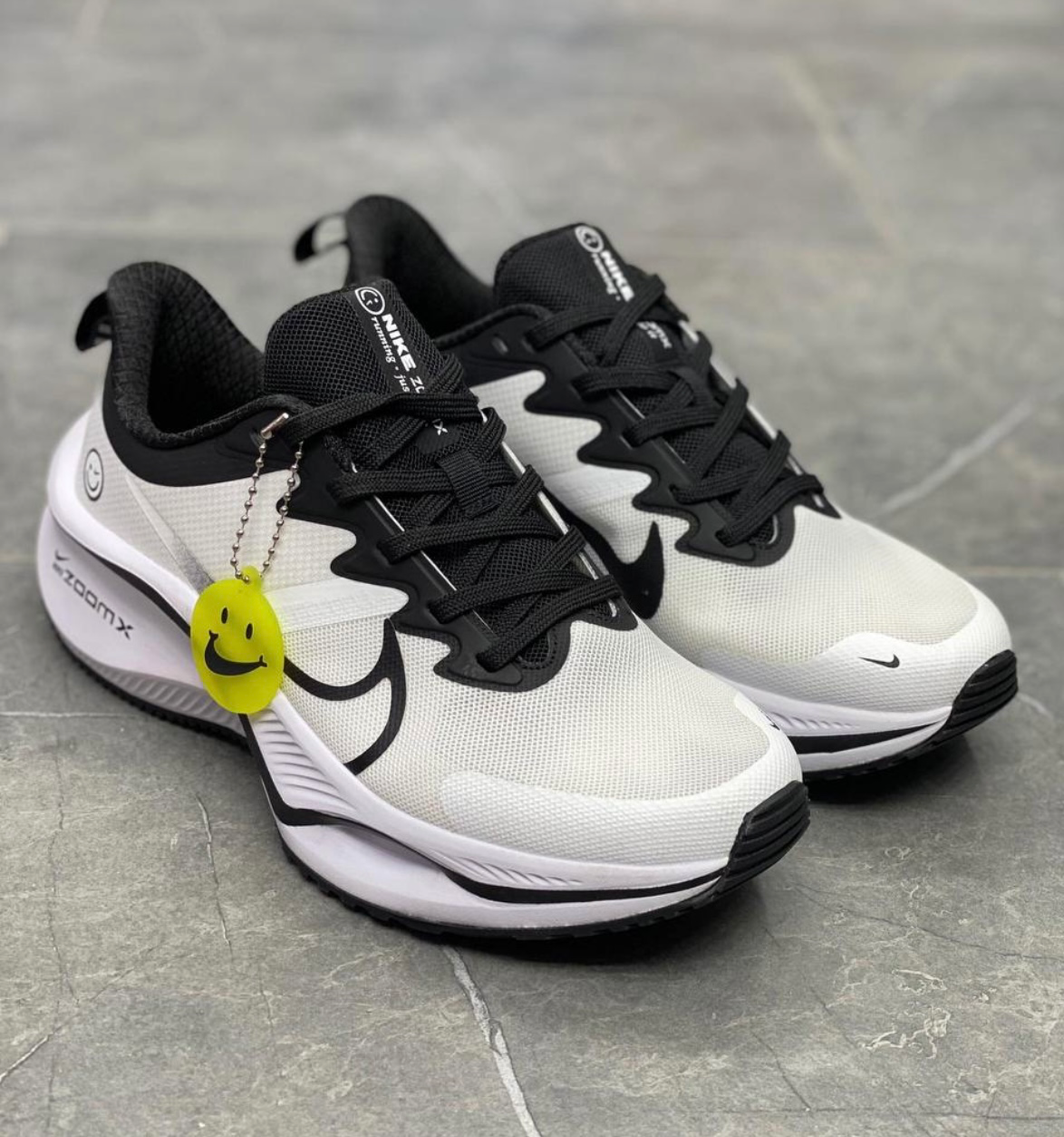 نایک زوم ایکس لبخند سفید / مشکی