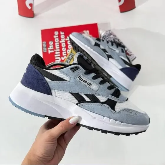 کتونی  ریباک کلاسیک طوسی / سورمه ای