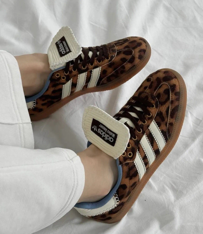 کتونی آدیداس سامبا پلنگی