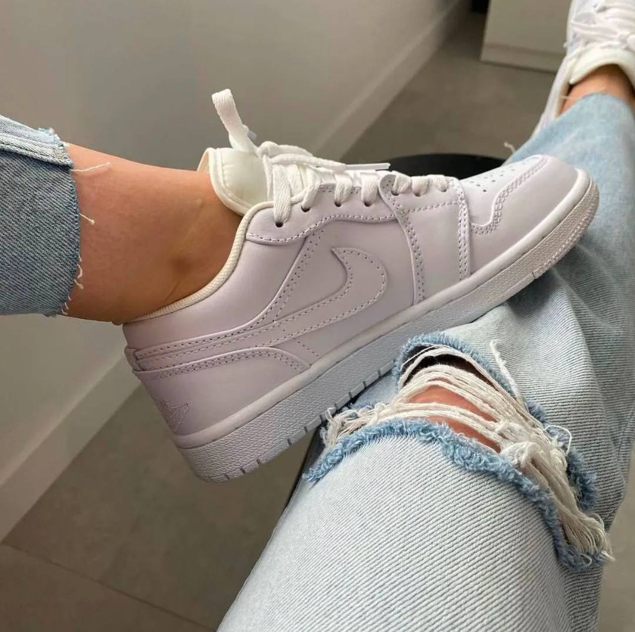 نایک  ایر جردن 1 لو سفید