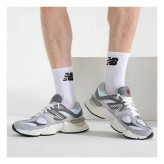 کتونی نیوبالانس ۹۰۶۰ طوسی / سفید