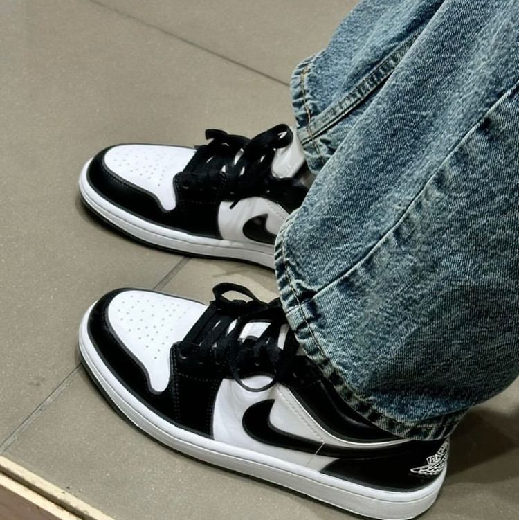 نایک ایر جردن 1 لو مشکی / سفید