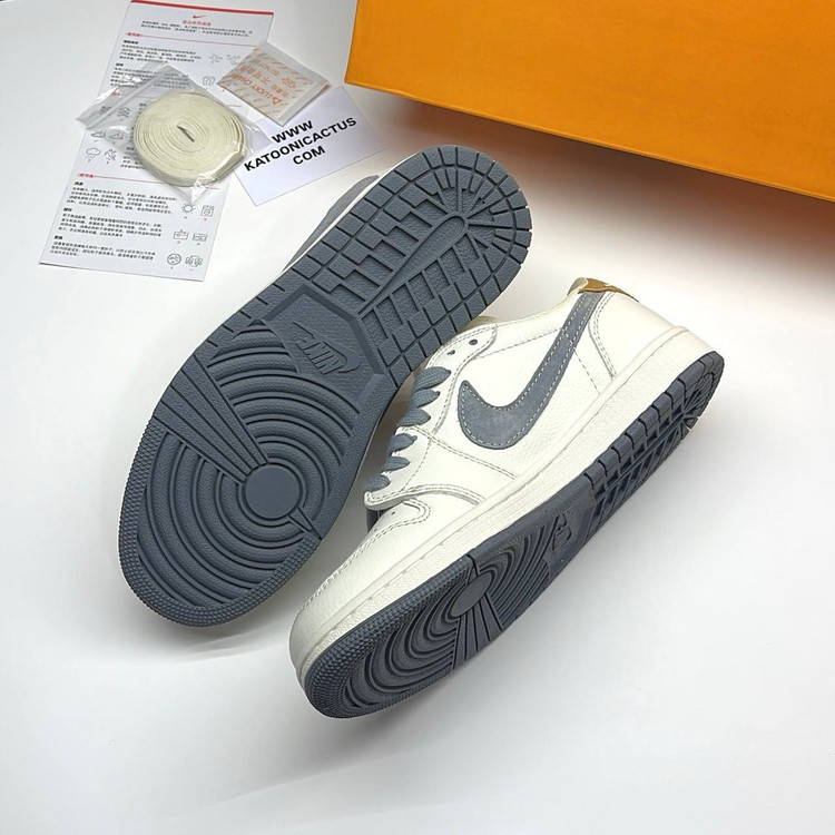 نایک ایر جردن 1 لو لویی ویتون سفید / خاکستری