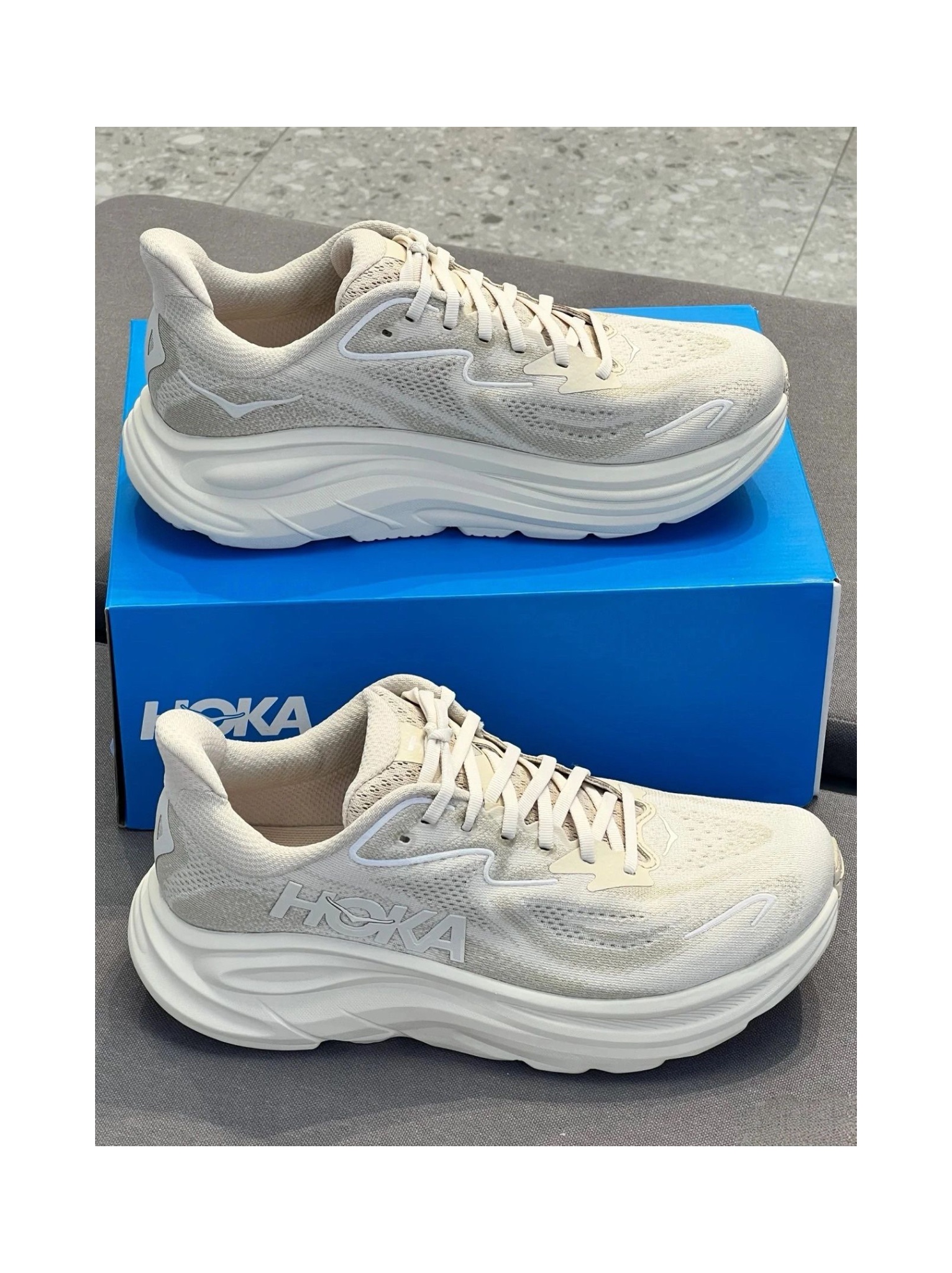 کتونی هوکا کلیفتون ۱۰  کرم