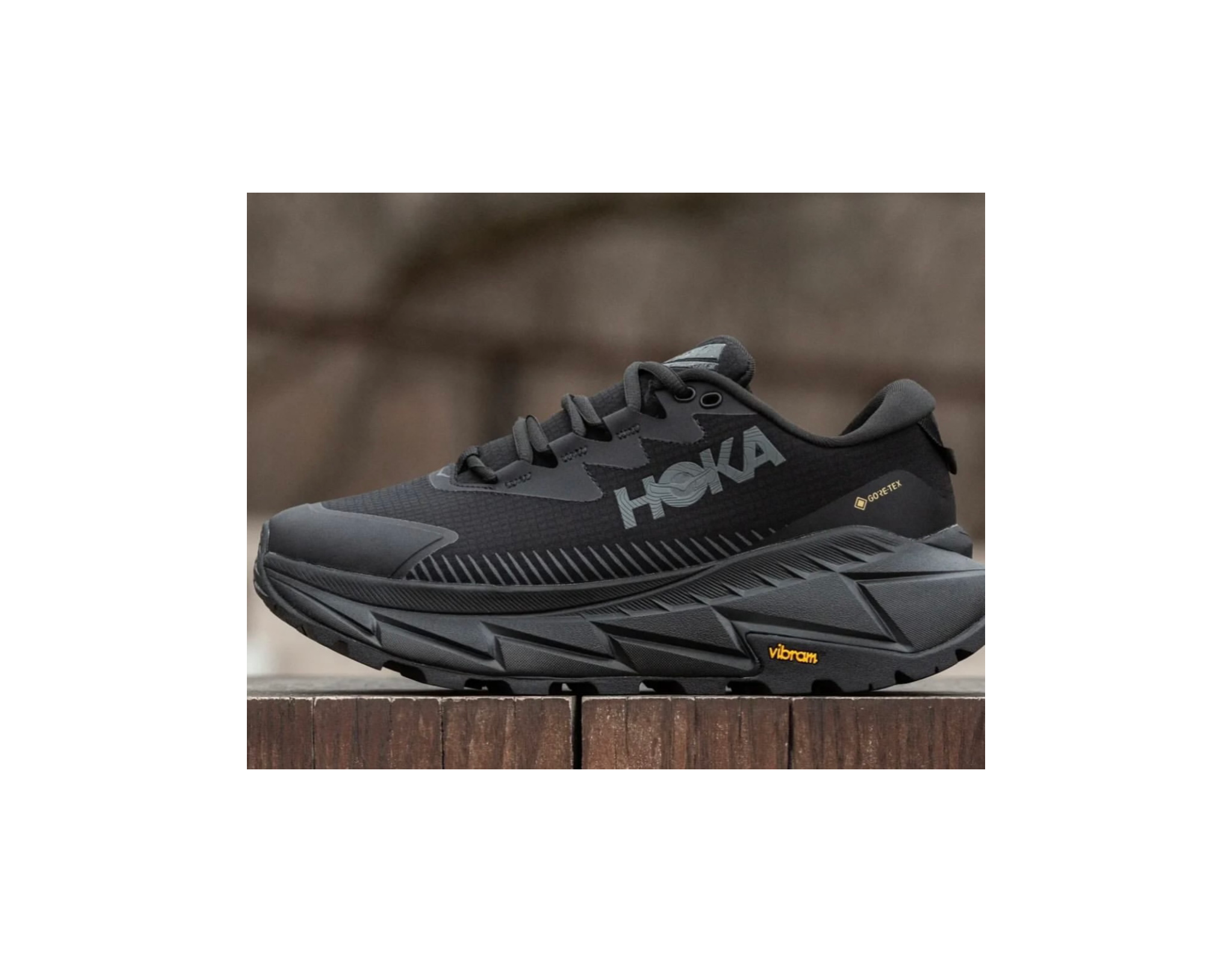 کتونی هوکا اسکای لاین گورتکس ضدآب مشکی