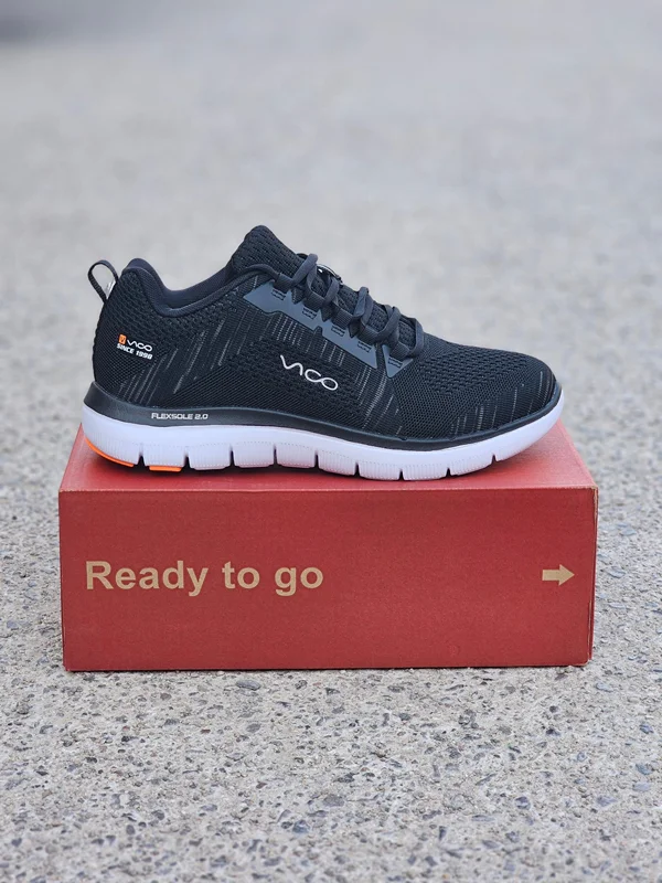 کفش پیاده‌روی ویکو مشکی سفید | Vico