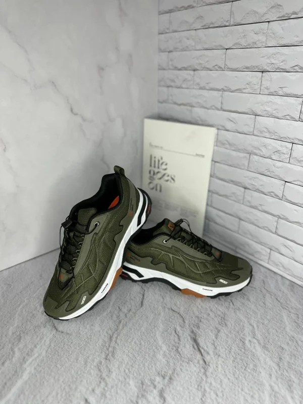 کفش پیاده‌روی و طبیعت‌گردی ویکو سبز یشمی | Vico