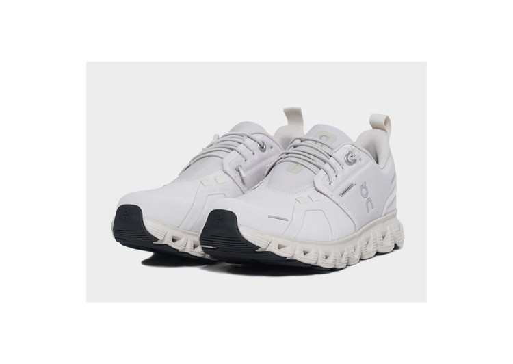 کتونی آن رانینگ کلود ۶ ضد آب کرم/ سفید