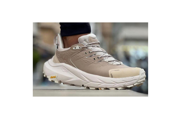 کتونی هوکا کاها ۲ کرم / قهوه ای